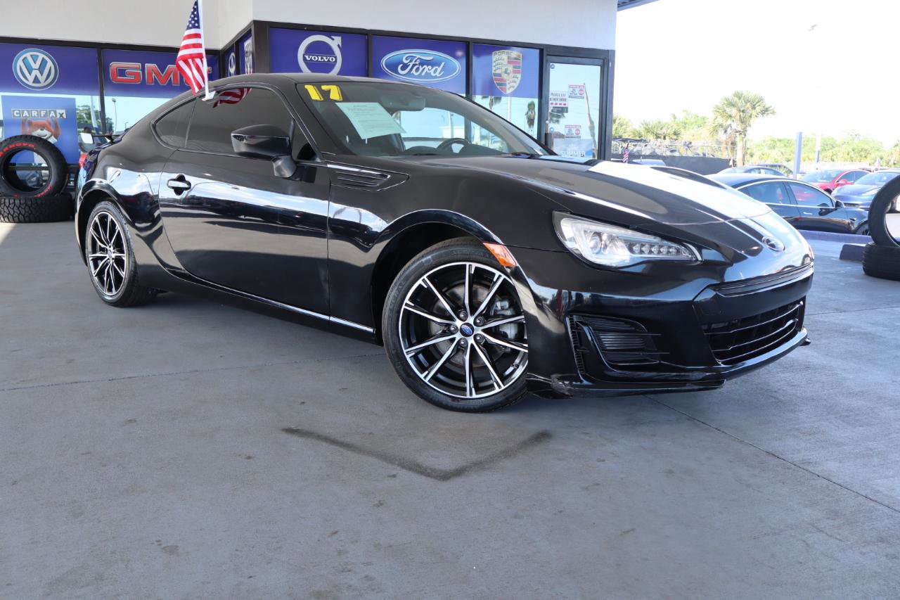 Used 2017 Subaru BRZ Premium image 3