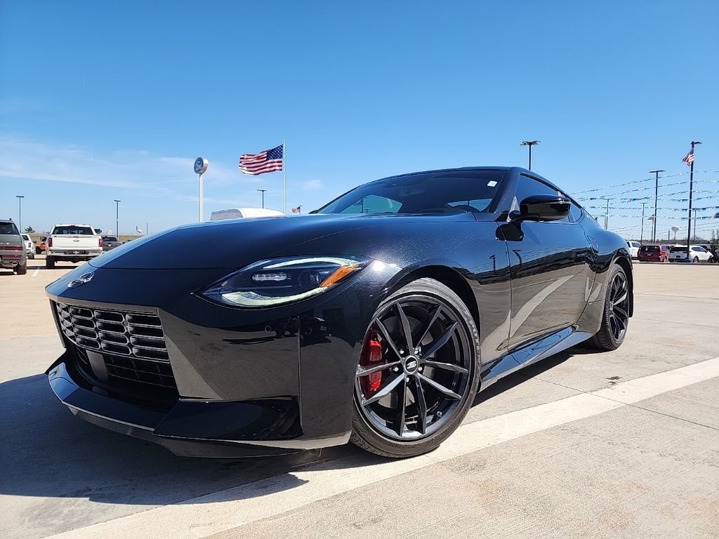 Used 2024 Nissan Z Performance w/ Floor Mat Package image 7