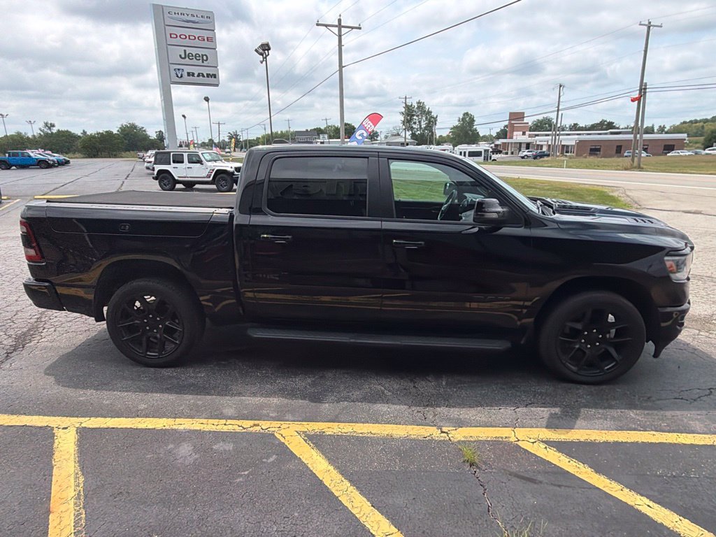 Used 2024 RAM 1500 Laramie AWD/4WD image 2