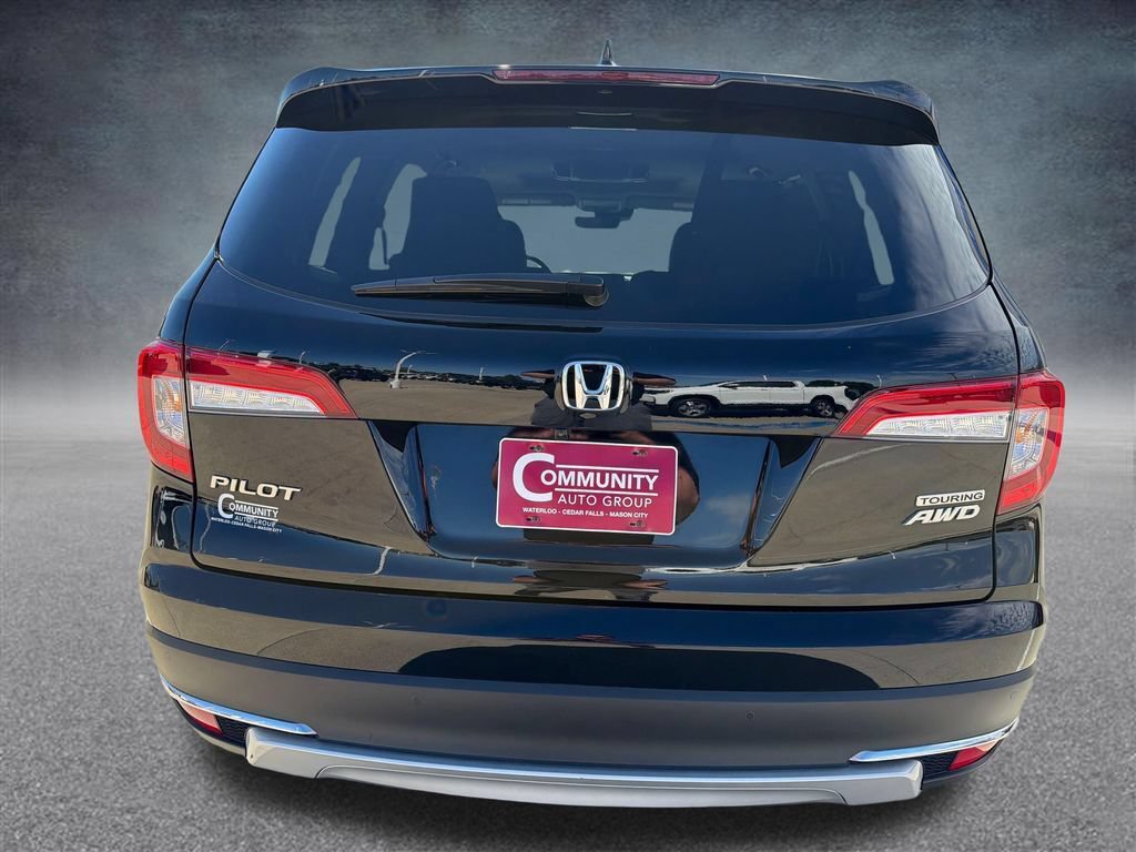 Certified 2020 Honda Pilot Touring image 5