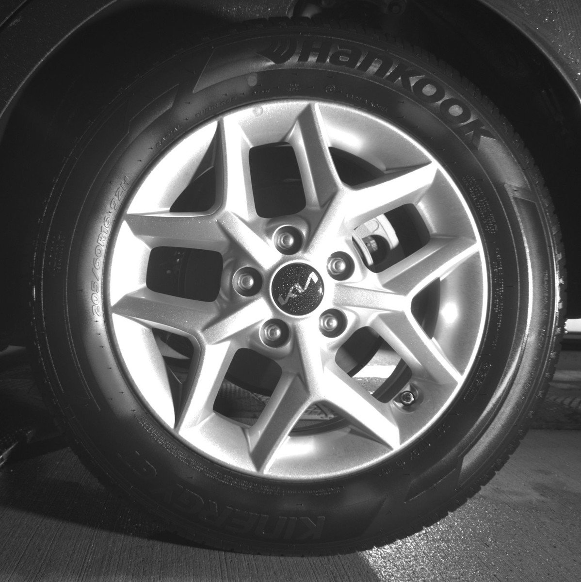 Used 2025 Kia Soul LX w/ LX Technology Package FWD image 14
