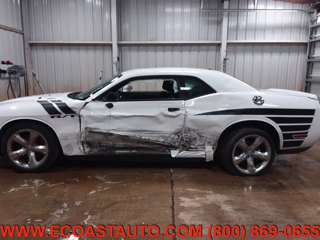 Used 2011 Dodge Challenger R/T RWD image 1