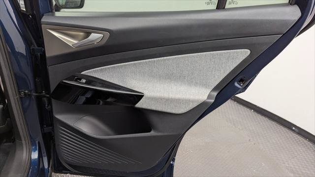 Used 2023 Volkswagen ID.4 Pro RWD image 18