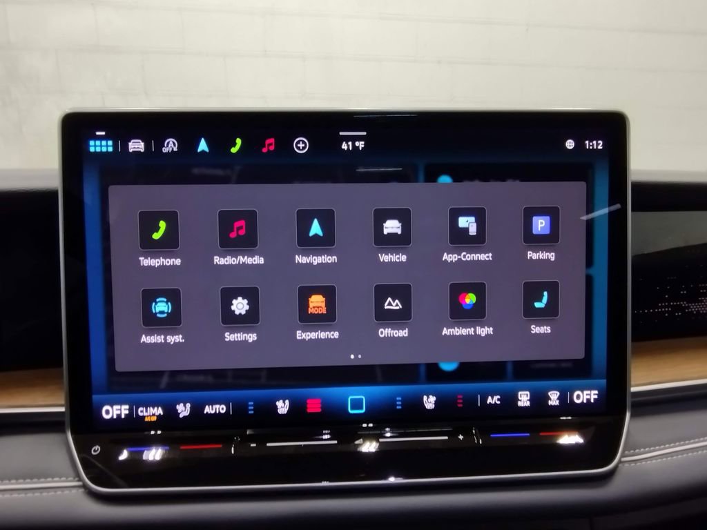 New 2026 Volkswagen Tiguan SEL R-Line image 32