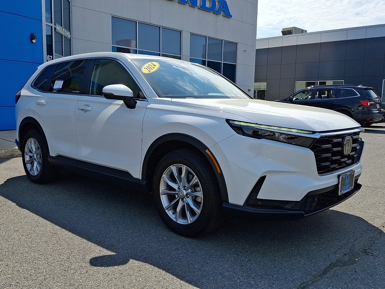Used 2024 Honda CR-V EX-L image 3
