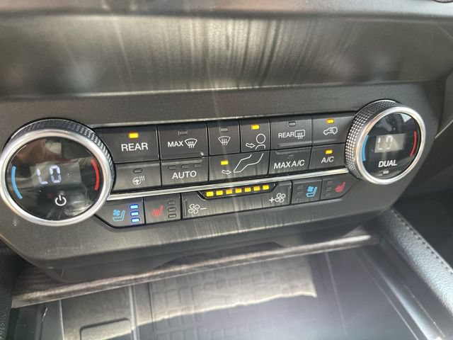 Used 2020 Ford Expedition Limited w/ Equipment Group 302A AWD/4WD image 19