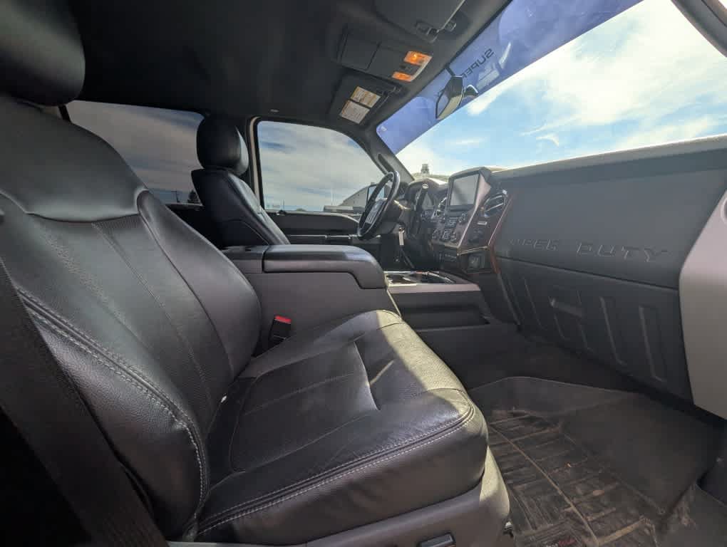 Used 2015 Ford F250 Lariat w/ Lariat Interior Package AWD/4WD image 25