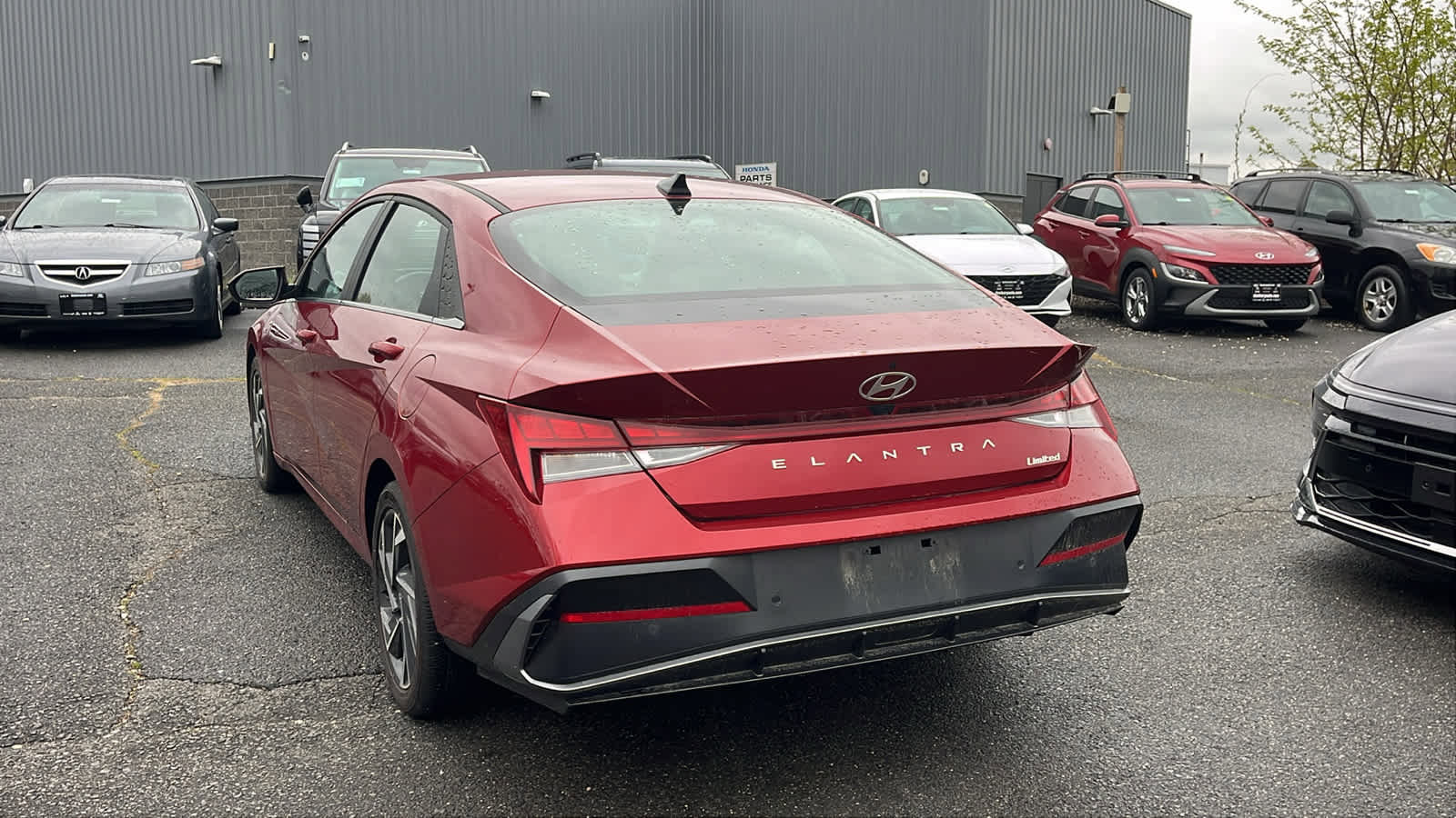 Used 2024 Hyundai Elantra Limited FWD image 6