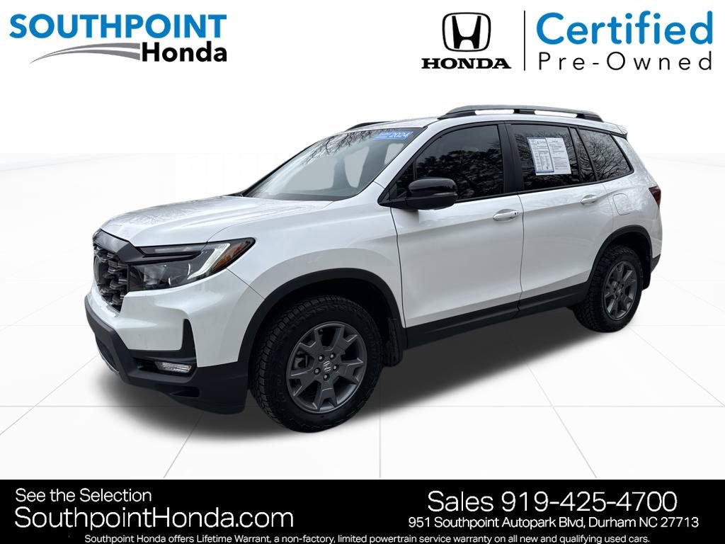 Certified 2024 Honda Passport TrailSport image 3