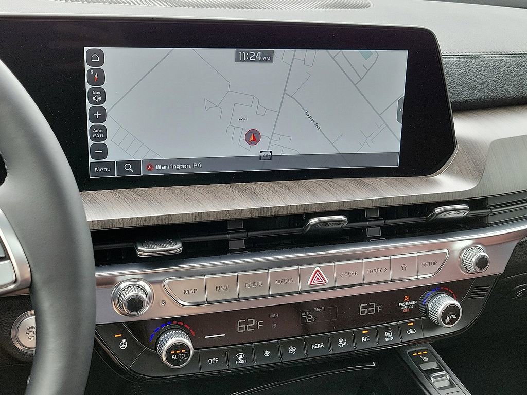 Used 2024 Kia Telluride SX w/ Towing Package image 9