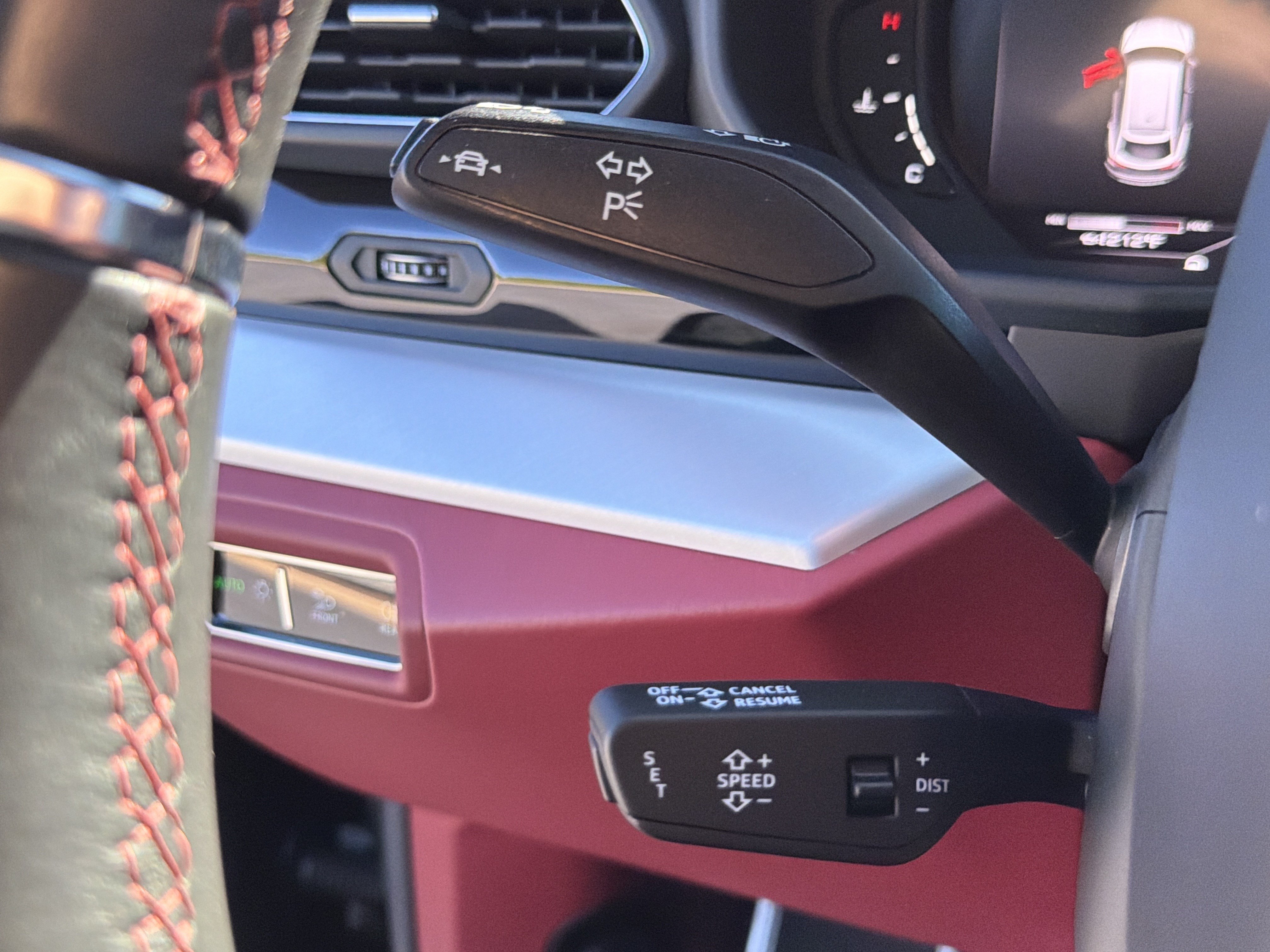 Used 2020 Lamborghini Urus AWD/4WD image 31