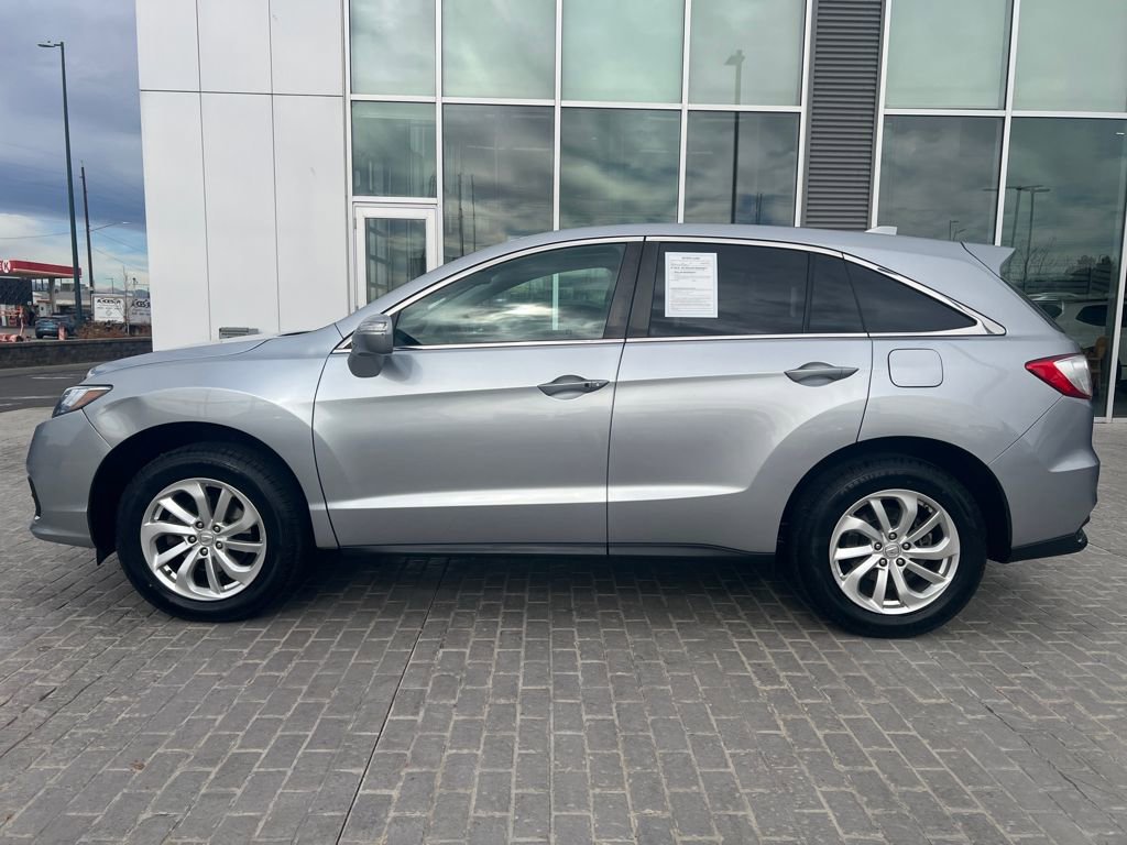 Used 2018 Acura RDX FWD image 2