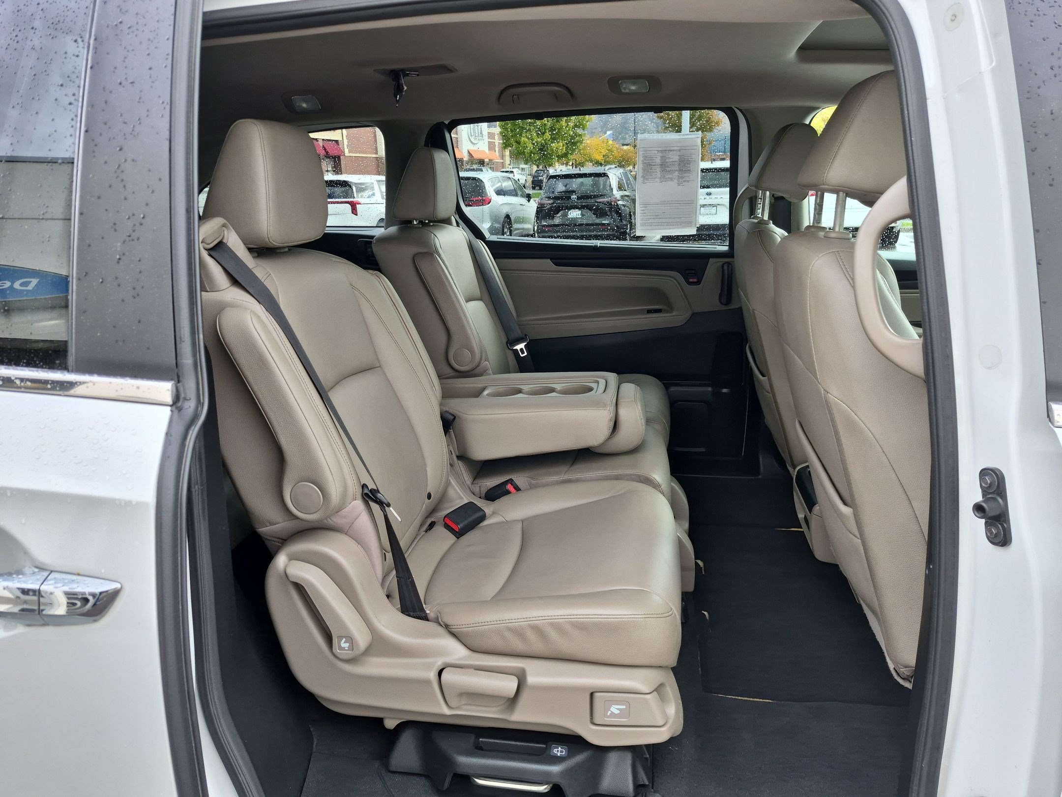 Used 2021 Honda Odyssey EX-L image 32
