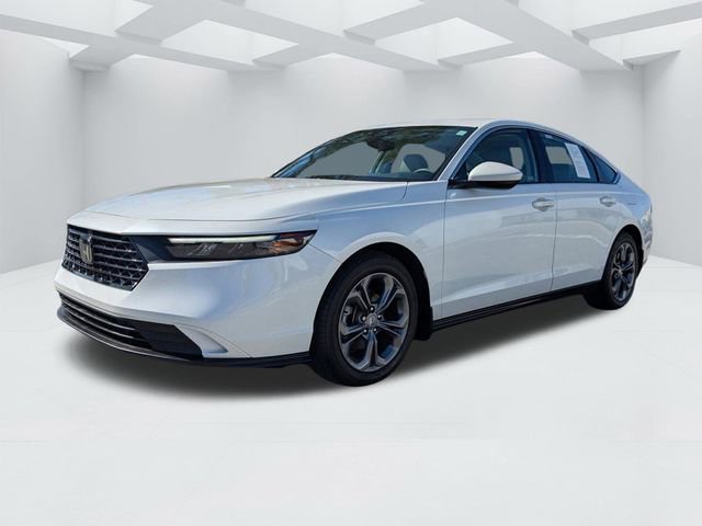 Used 2024 Honda Accord EX image 10