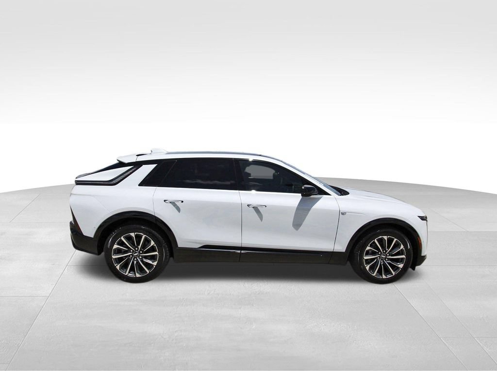 New 2027 Cadillac Lyriq Sport AWD/4WD image 5