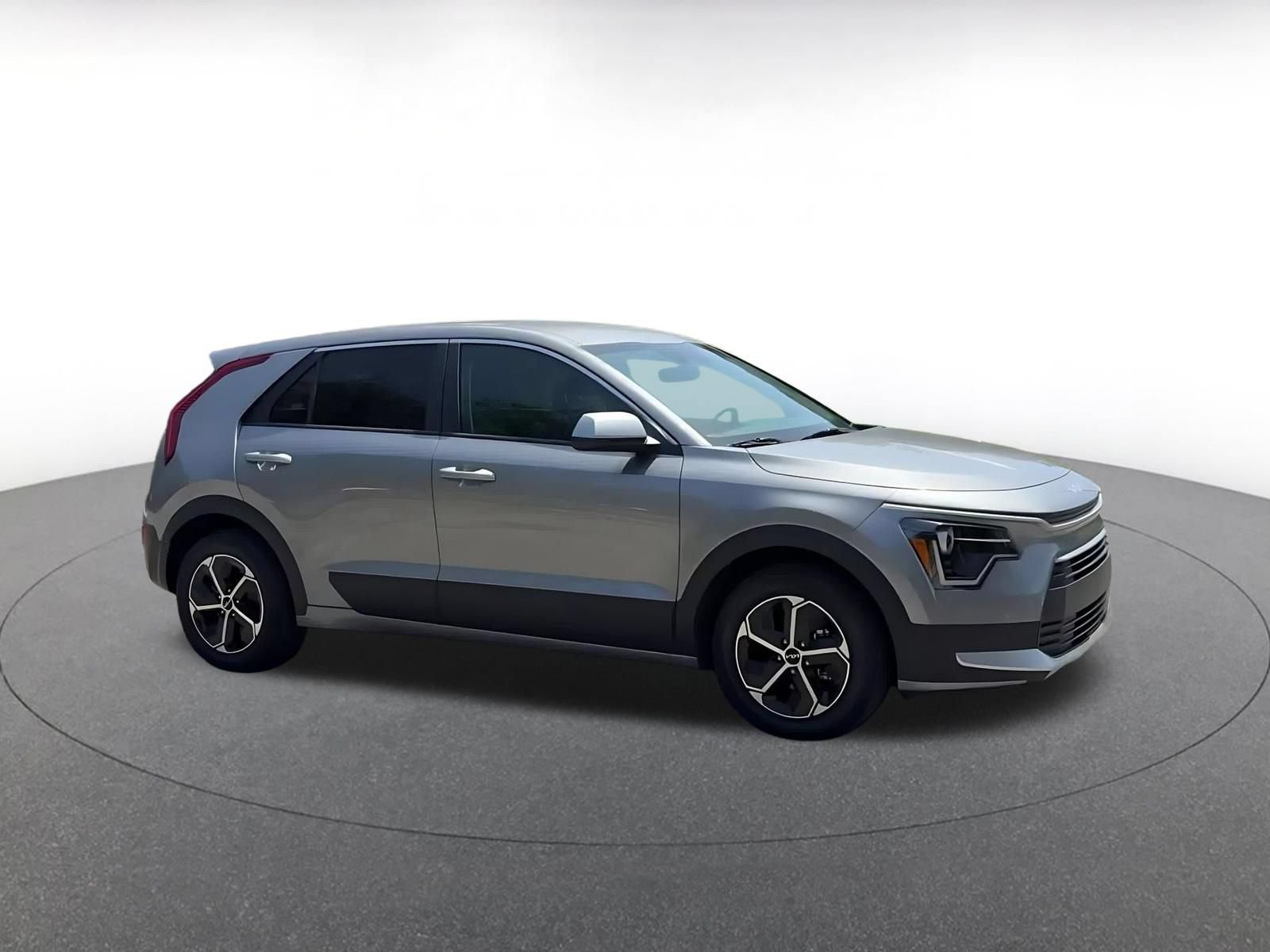 Used 2026 Kia Niro LX FWD video 2