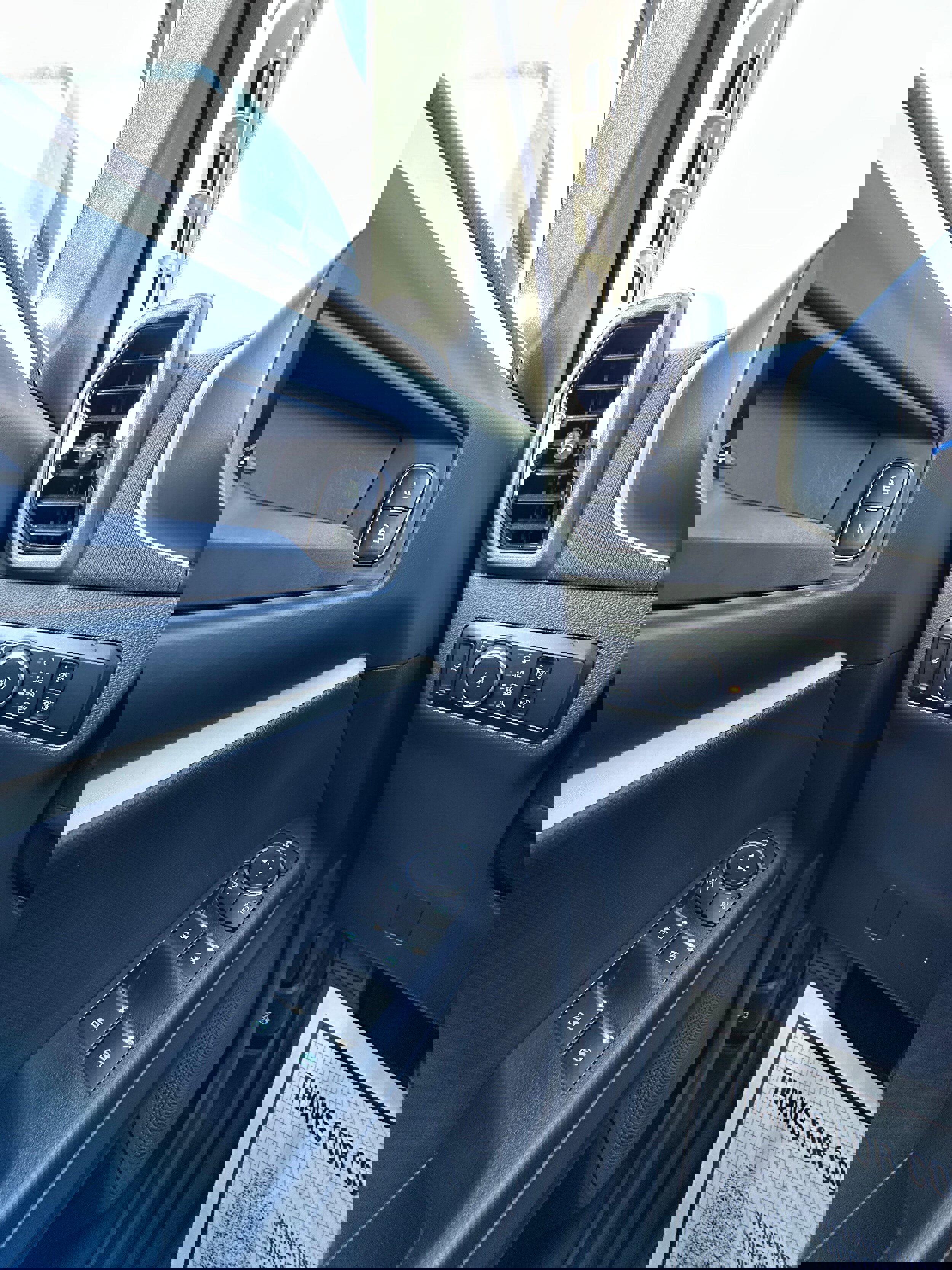 Used 2024 Ford Bronco Sport Heritage w/ Heritage Convenience Package image 15