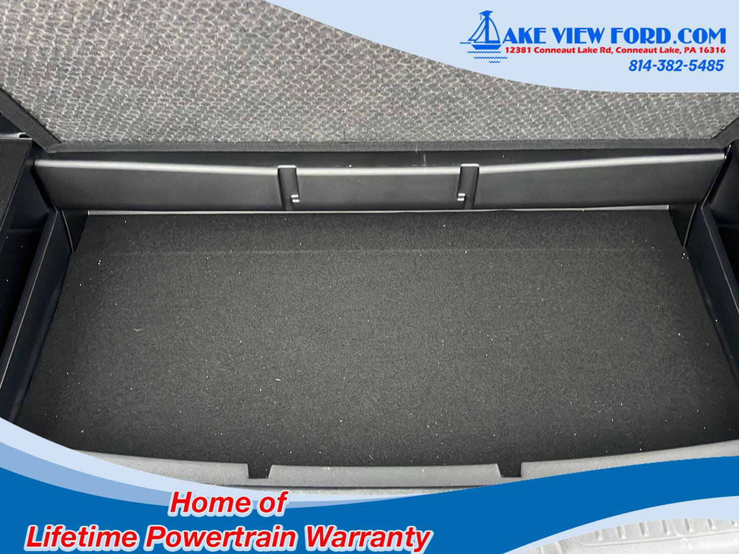 Used 2025 Ford Explorer Active image 10