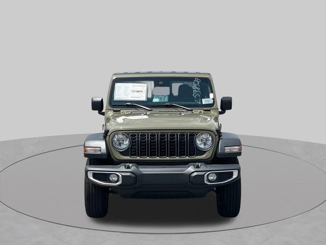 New 2025 Jeep Gladiator Sport AWD/4WD image 10
