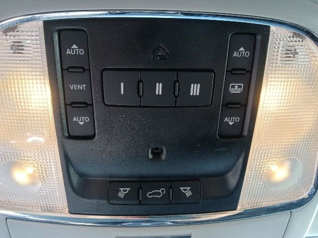 Used 2020 Jeep Grand Cherokee Summit AWD/4WD image 27