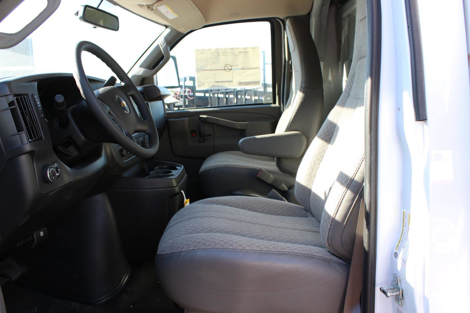 New 2025 Chevrolet Express 3500 w/ Power Convenience Package RWD image 17