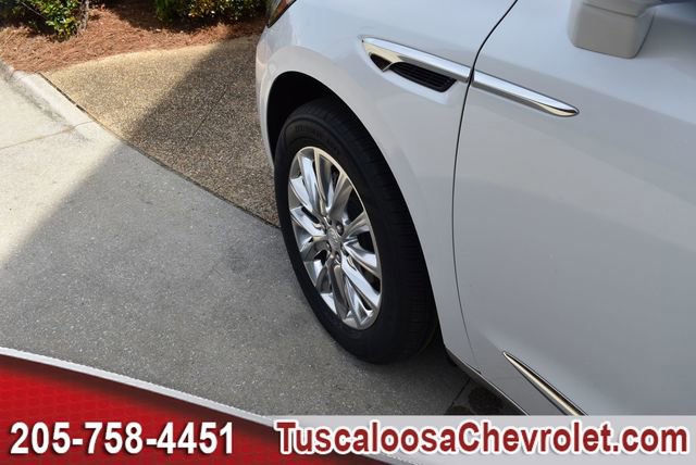 Used 2021 Buick Enclave Essence w/ Sound and Sites Package image 17