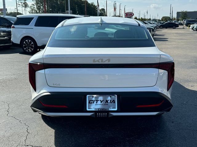 New 2025 Kia K4 LXS FWD image 4