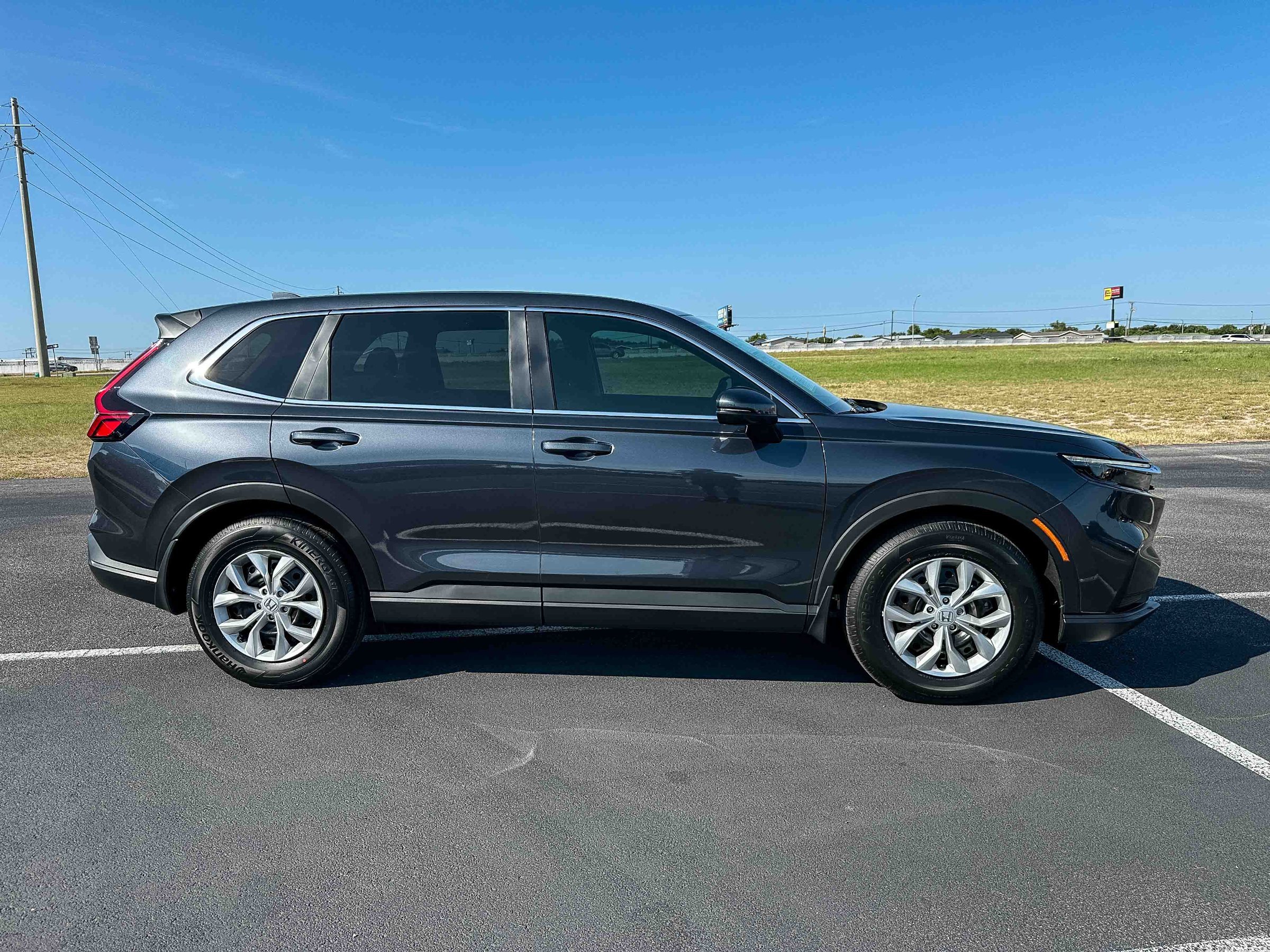 Used 2026 Honda CR-V LX image 5