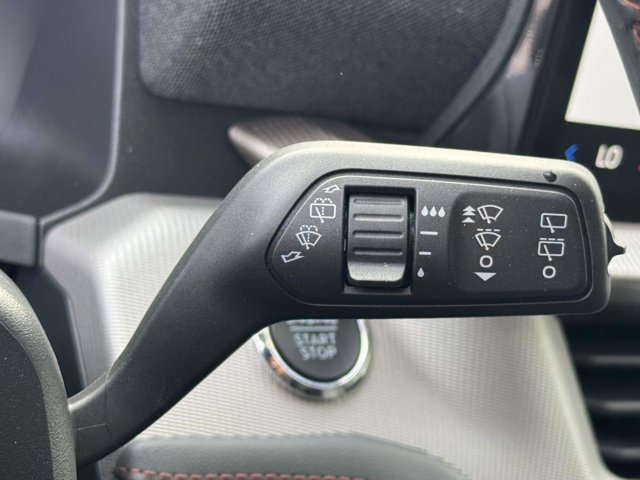 Used 2026 Ford Explorer Active AWD/4WD image 27