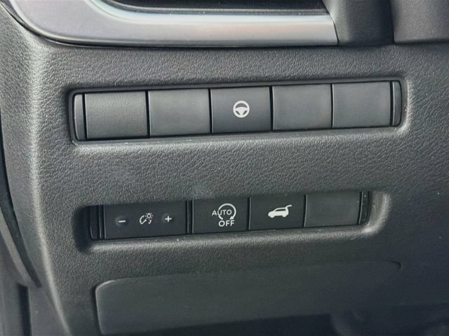 Certified 2023 Nissan Rogue SV w/ SV Premium B Package AWD/4WD image 15