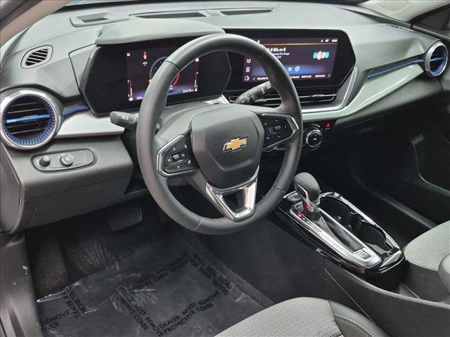 Certified 2024 Chevrolet Trax LT w/ Driver Confidence Package FWD image 10