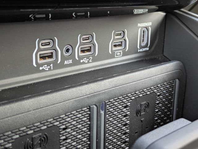 Used 2026 RAM 1500 Tungsten AWD/4WD image 22