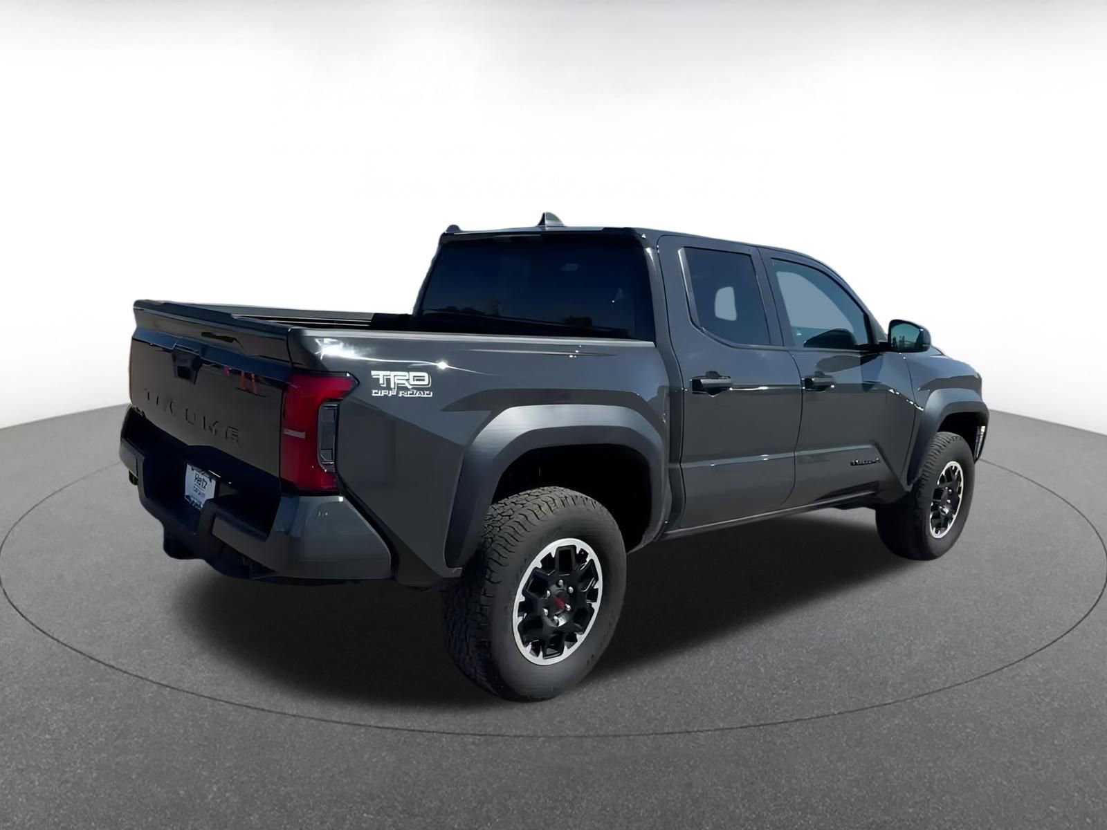 Used 2025 Toyota Tacoma TRD Off-Road image 15