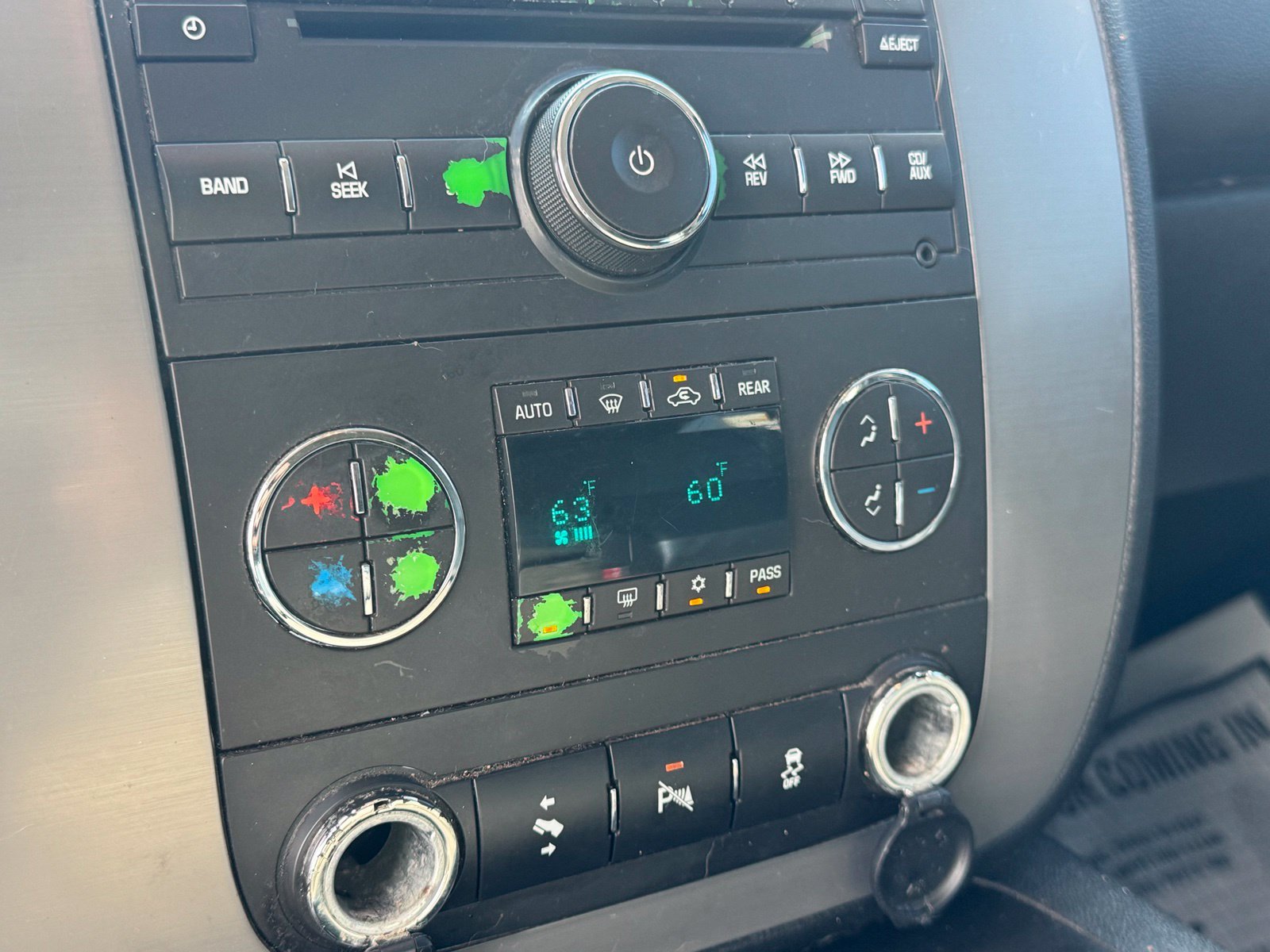 Used 2013 GMC Yukon XL SLT AWD/4WD image 13
