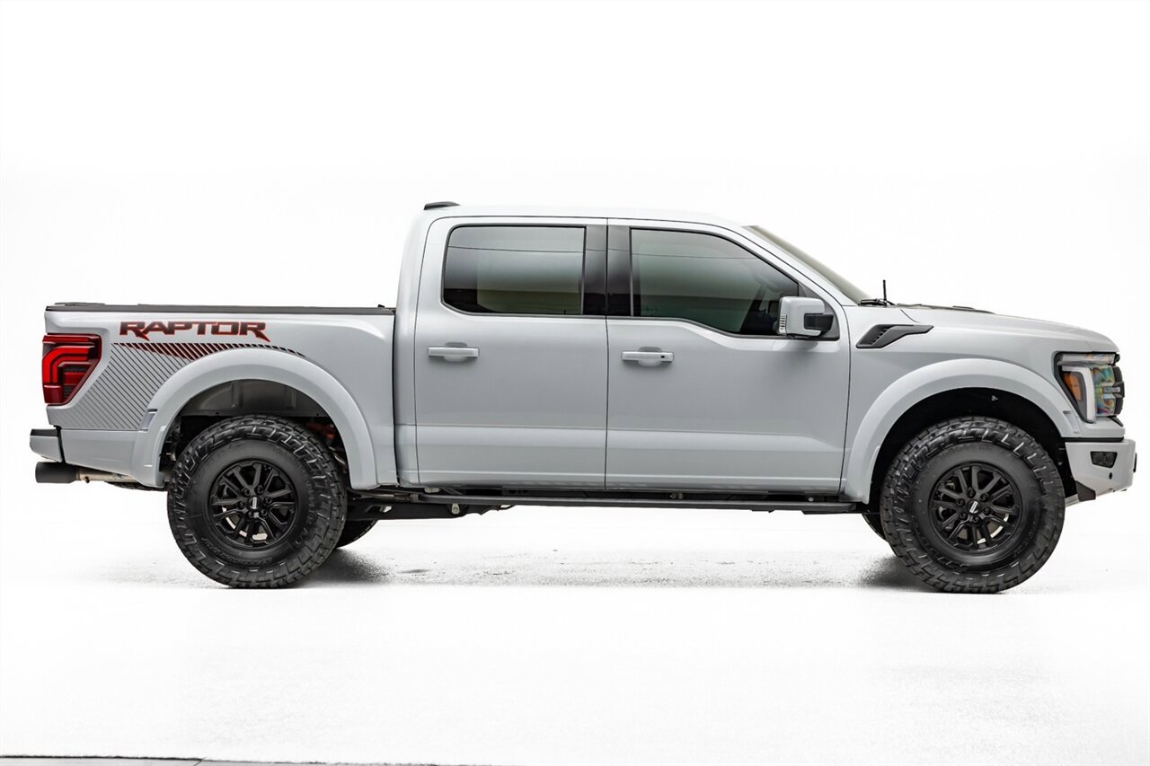 Used 2025 Ford F150 Raptor image 26