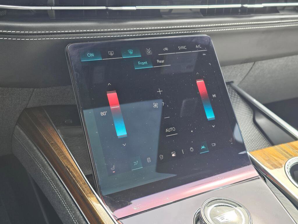 Certified 2025 Cadillac Escalade Sport Platinum image 37