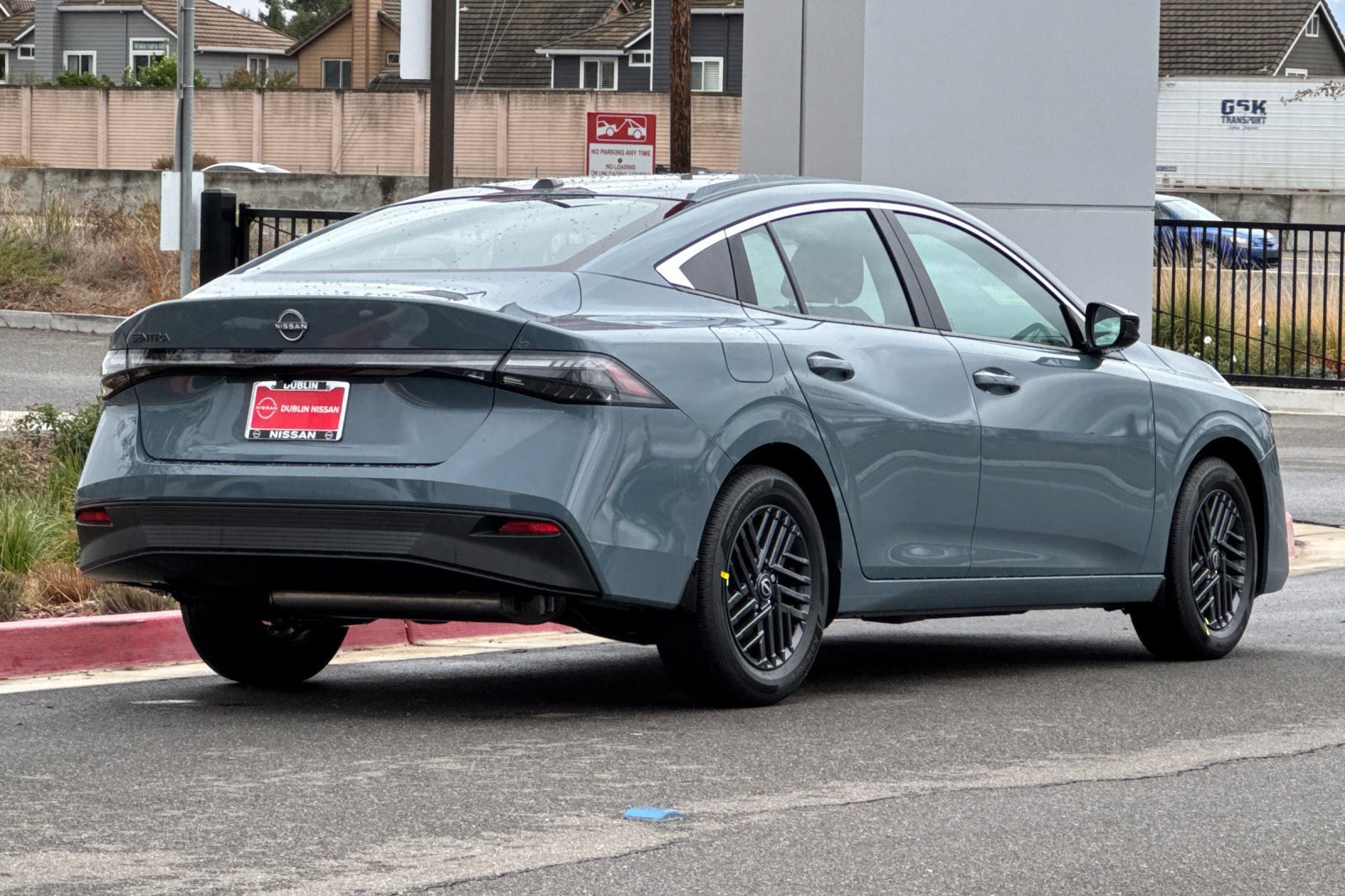 New 2027 Nissan Sentra SV FWD image 4
