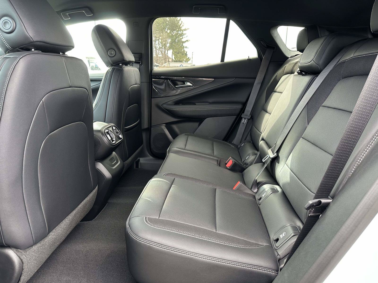 New 2026 Chevrolet Blazer EV LT AWD/4WD image 22
