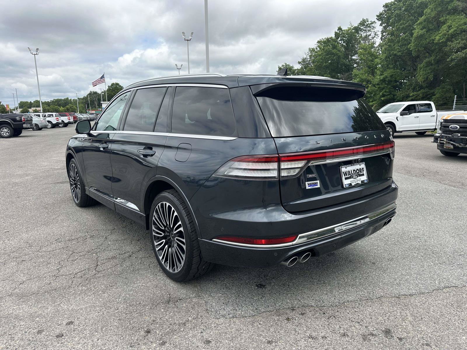 Used 2021 Lincoln Aviator Black Label w/ Dynamic Handling Package AWD/4WD image 4