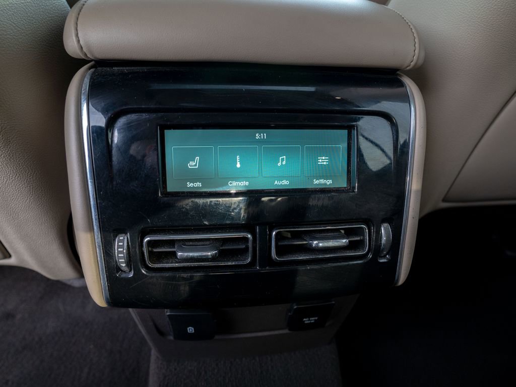 Used 2020 Lincoln Aviator Reserve w/ Equipment Group 202A image 38