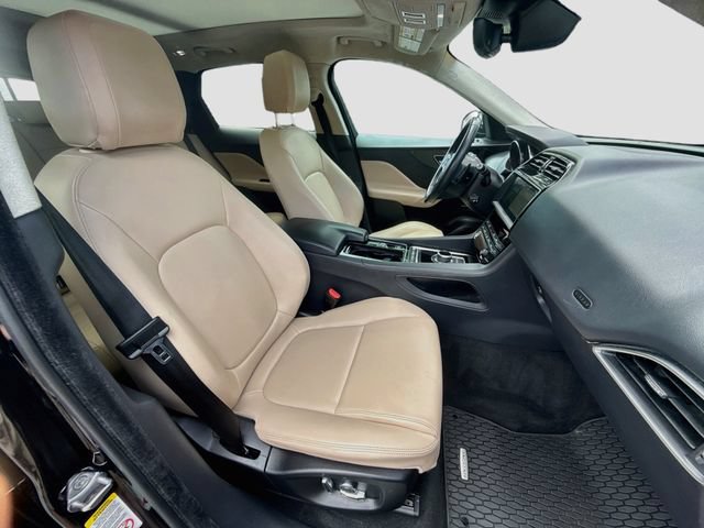 Used 2020 Jaguar F-PACE Premium AWD/4WD image 30