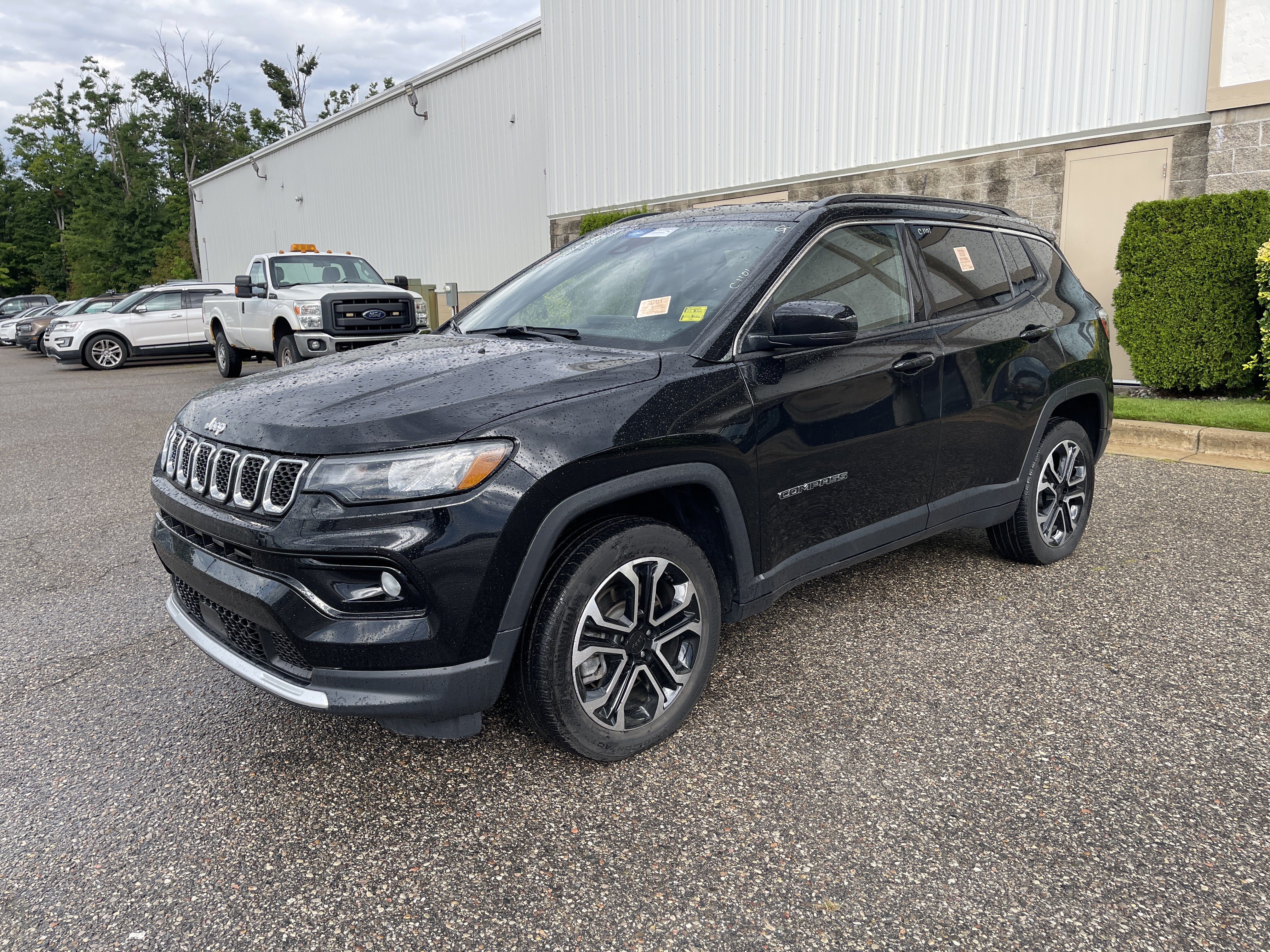 Used 2023 Jeep Compass Limited AWD/4WD image 8