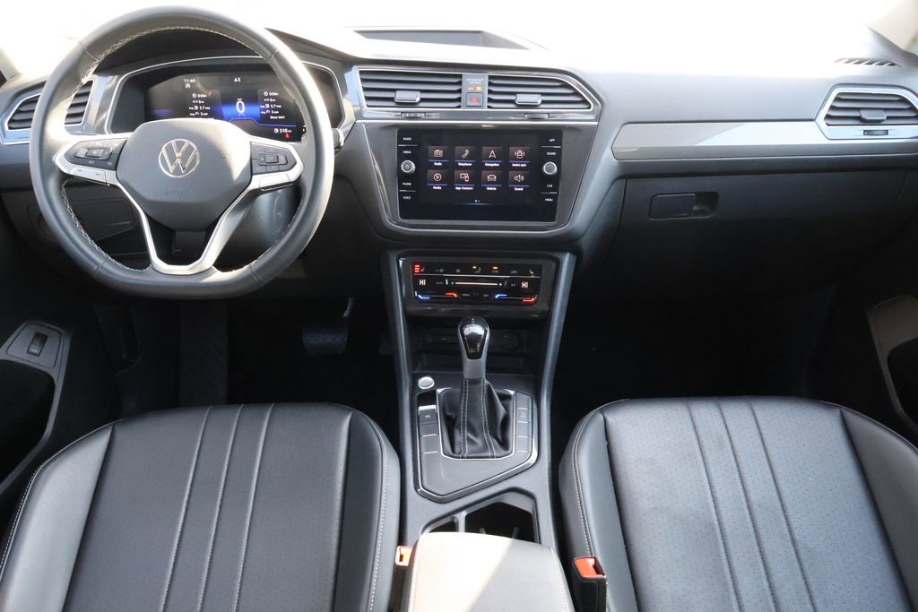 Used 2024 Volkswagen Tiguan Wolfsburg Edition image 14