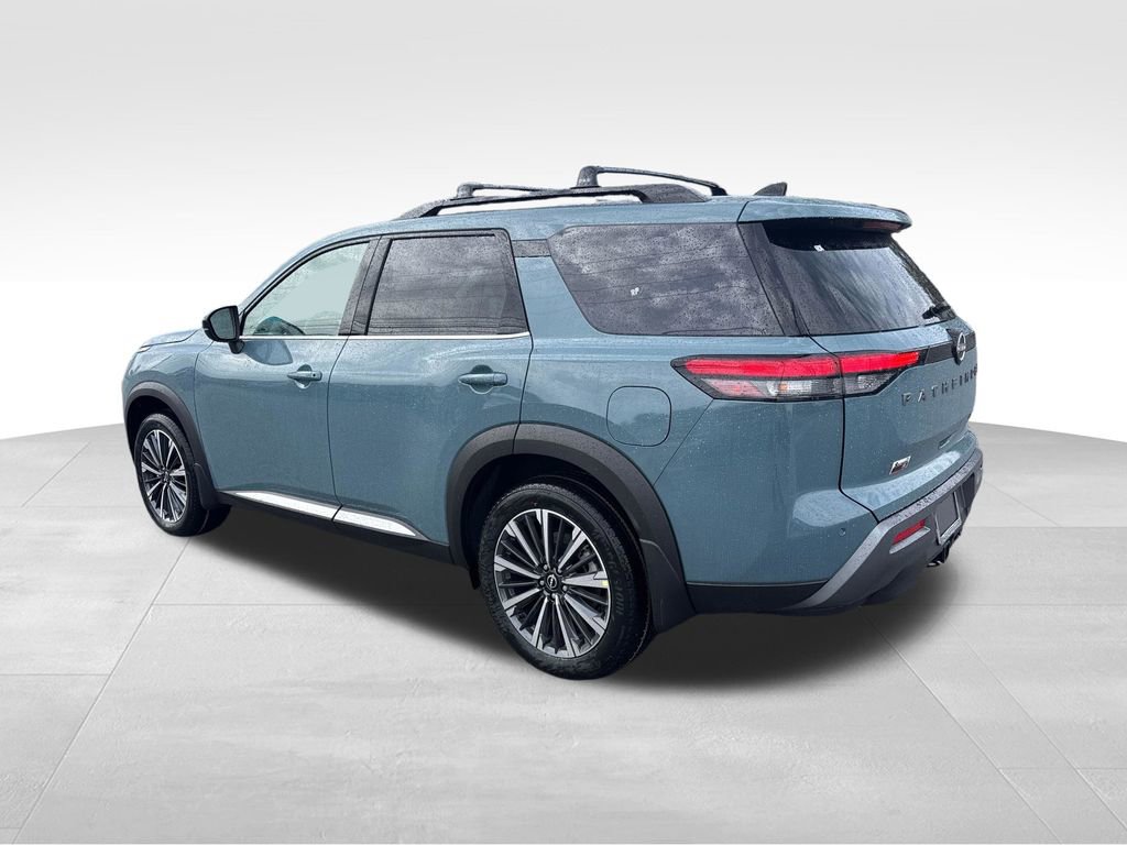 New 2026 Nissan Pathfinder Platinum image 4