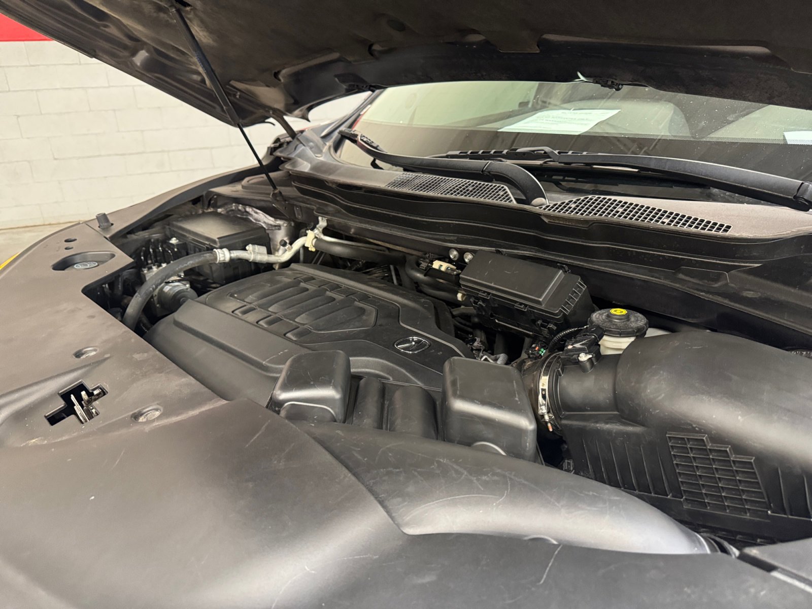 Used 2017 Acura MDX FWD image 21