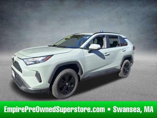 Used 2023 Toyota RAV4 XLE image 1