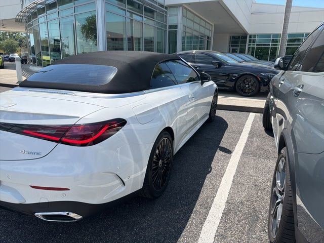 Used 2025 Mercedes-Benz CLE 300 4MATIC Cabriolet image 16