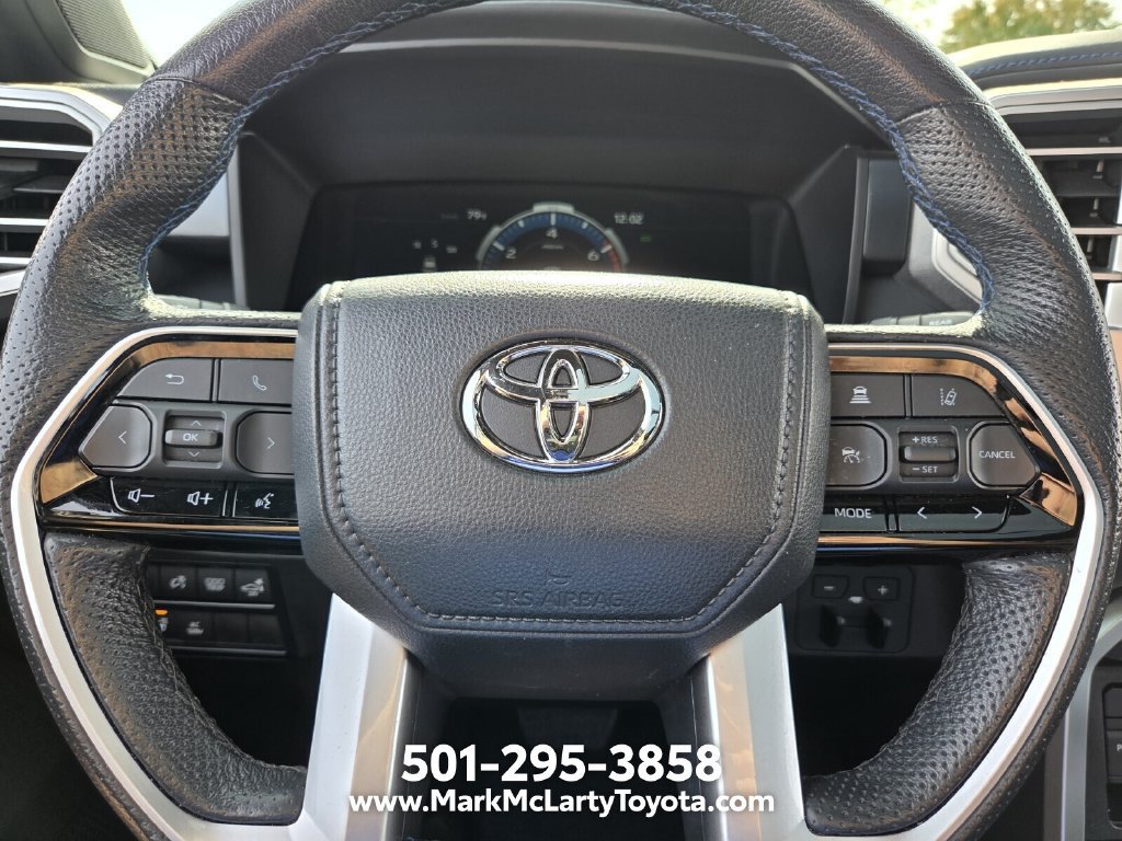 Used 2024 Toyota Sequoia Platinum AWD/4WD image 27
