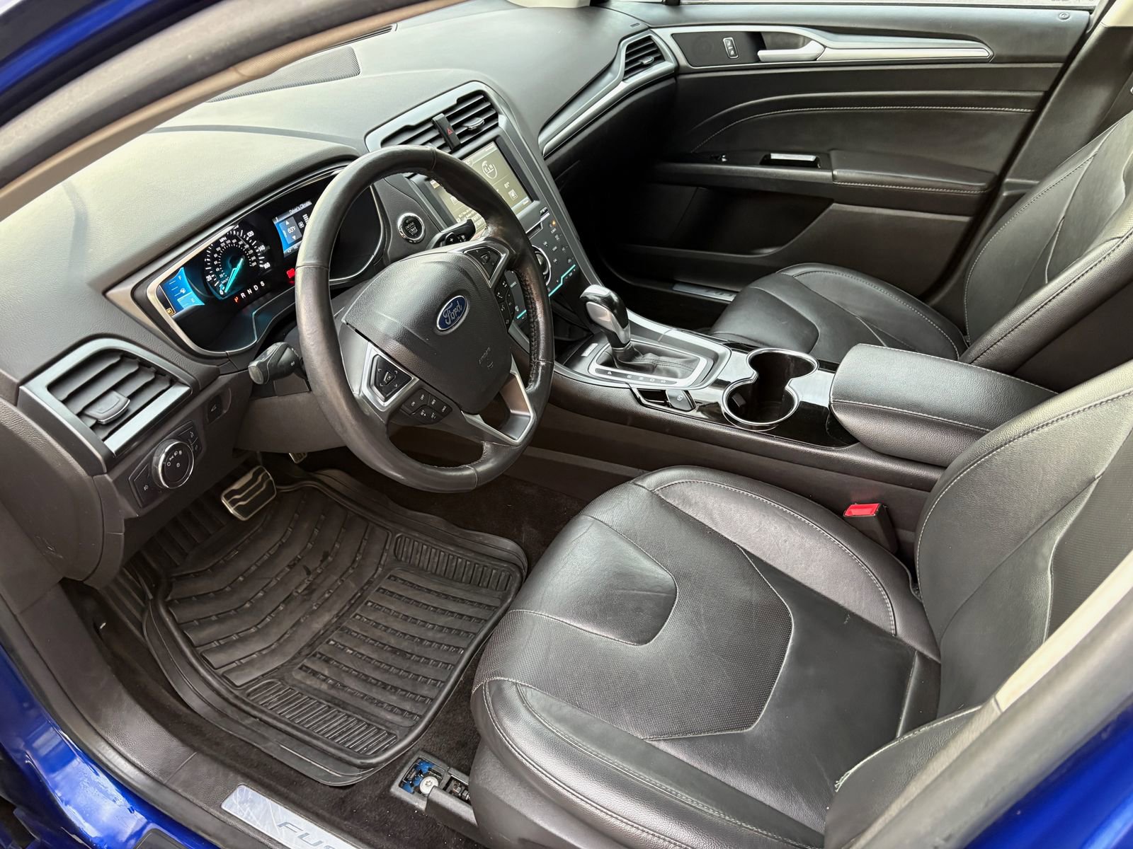 Used 2014 Ford Fusion Titanium FWD image 9