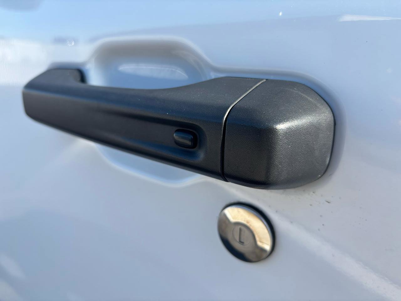 Used 2022 Jeep Wrangler Unlimited Sport image 33